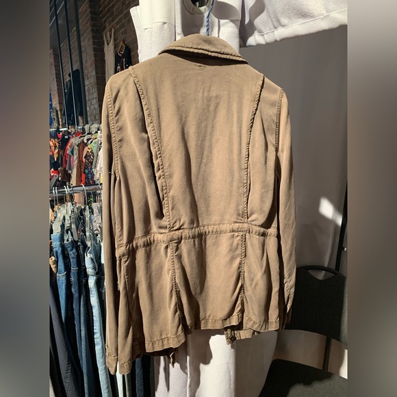 Army green Utility Jacket with Pockets - Picture 3 of 3